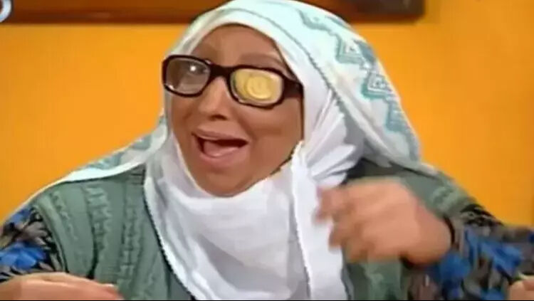 Yasemin Yalçın kızlarını paylaştı! İlk göz ağrısı ünlü isim çıktı - 2. Resim