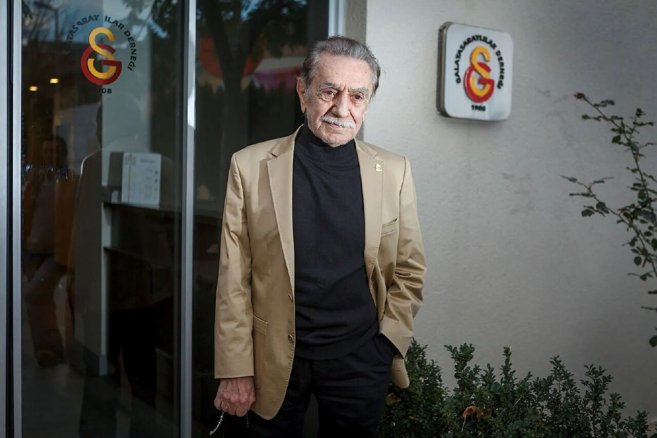 Aydemir Akbaş hiç çocuk sahibi olamamıştı! Nedeni ortaya çıktı Aydemir Akbaş hiç çocuk sahibi olamamıştı! Nedeni ortaya çıktı - 3. Resim