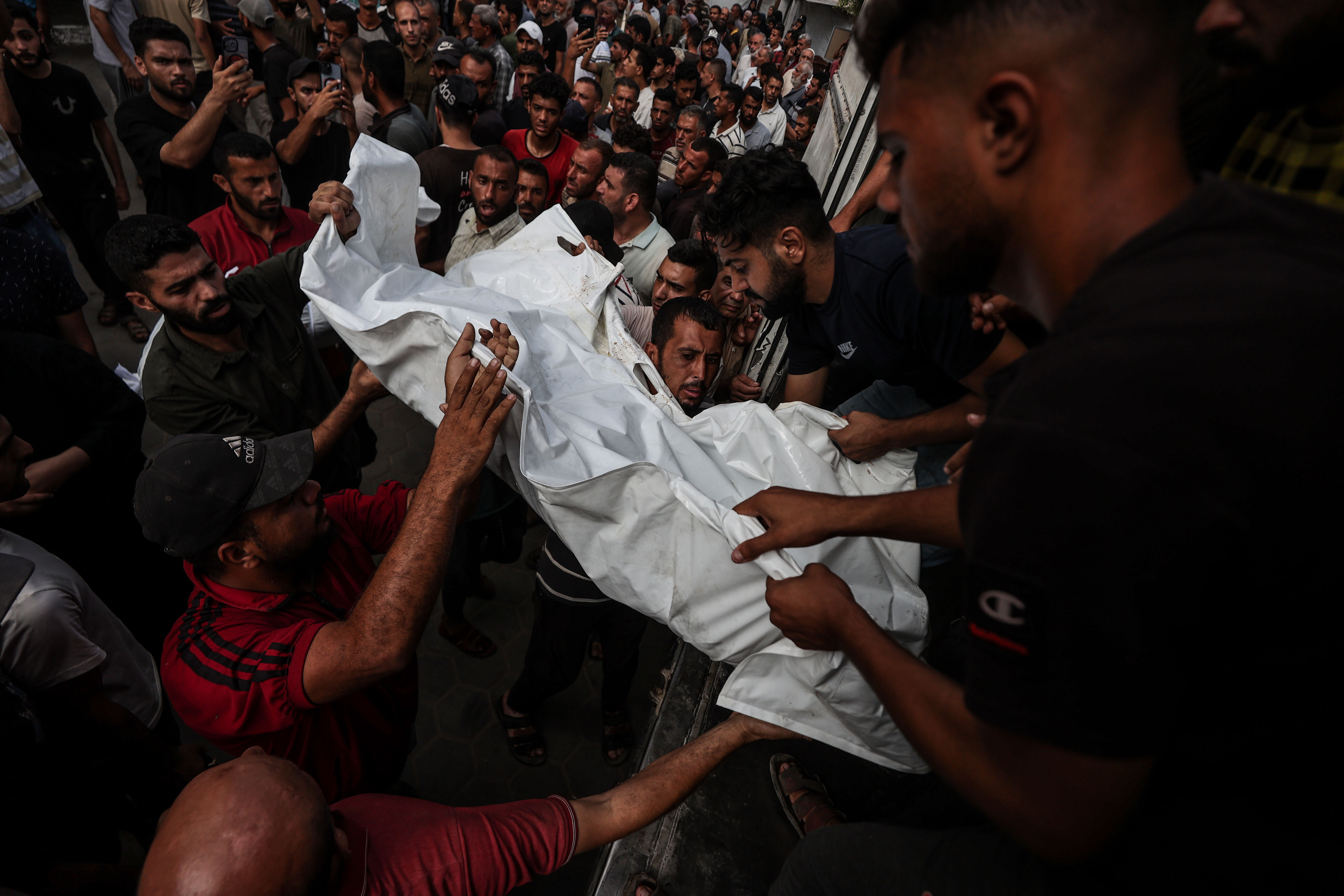 İşgalci İsrail'den Gazzelilere 'ölüm' tahliyesi! İşgalci İsrail'den Gazzelilere 'ölüm' tahliyesi! - 3. Resim