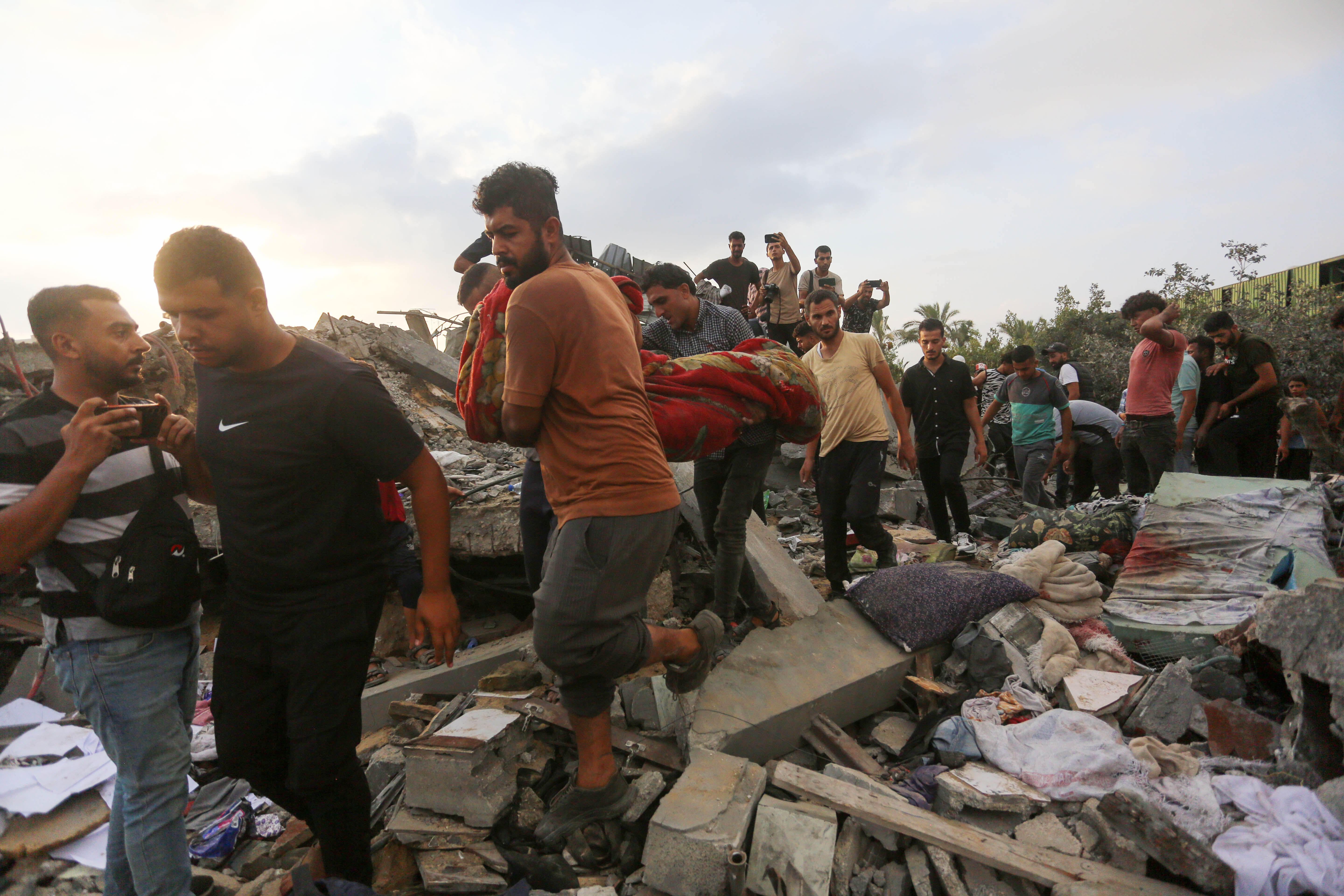 İşgalci İsrail'den Gazzelilere 'ölüm' tahliyesi! İşgalci İsrail'den Gazzelilere 'ölüm' tahliyesi! - 2. Resim