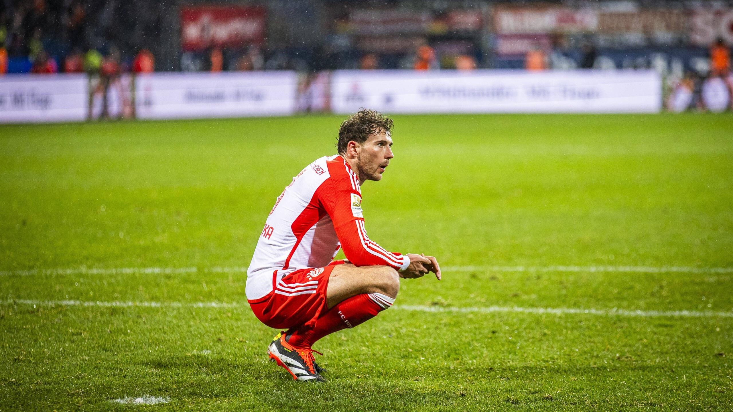 Kadro dışı bırakılan dünya yıldızının yeni adresi belli oldu! Türkiye'ye geliyor... Kadro dışı bırakılan dünya yıldızının yeni adresi belli oldu! Türkiye'ye geliyor... - 6. Resim