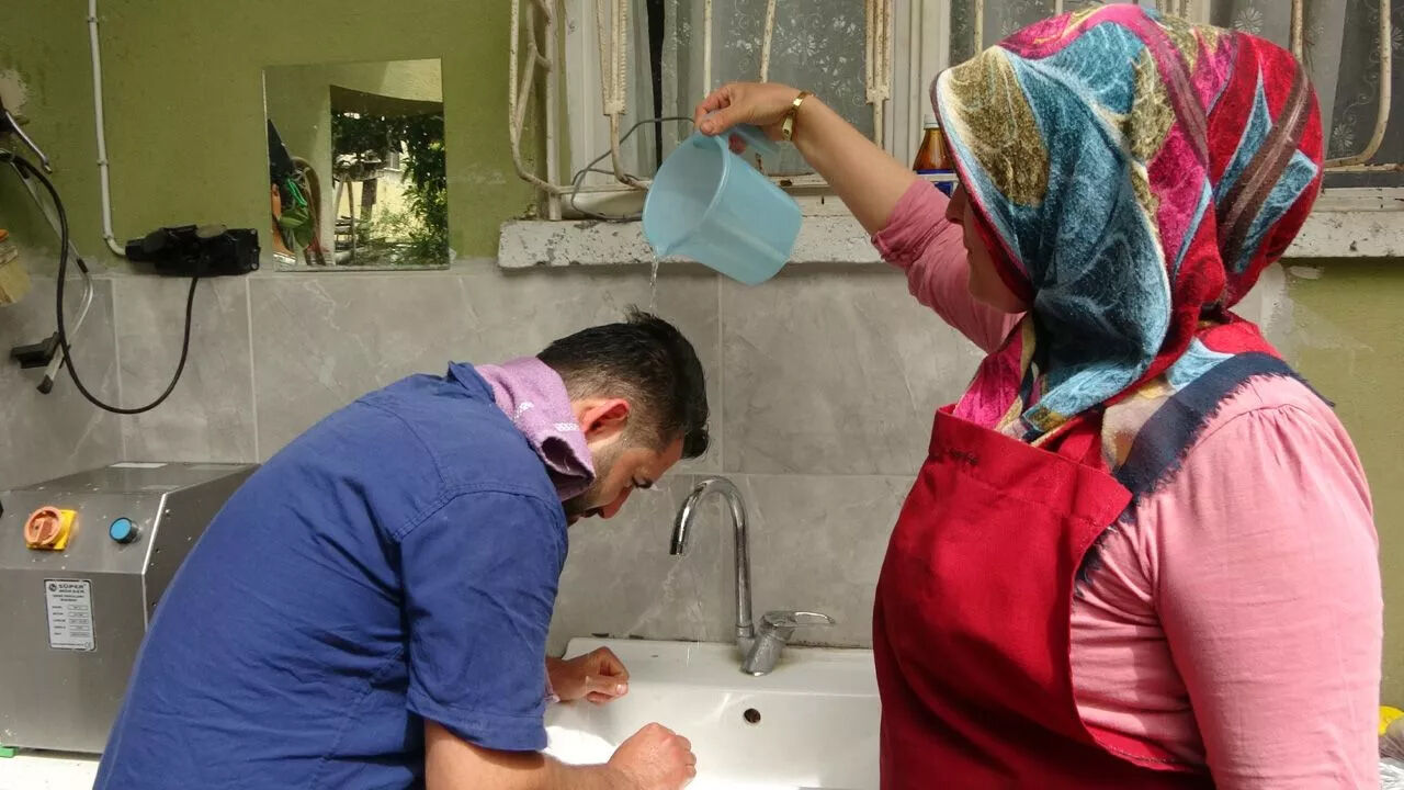 Meteoroloji'den yeni uyarı geldi! Pazartesi gününe dikkat Meteoroloji'den yeni uyarı geldi! Pazartesi gününe dikkat - 1. Resim