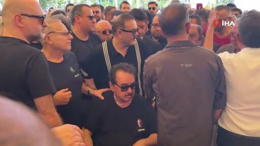 Aydemir Akbaş'ın cenazesinde İbrahim Tatlıses izdihamı - 4. Resim