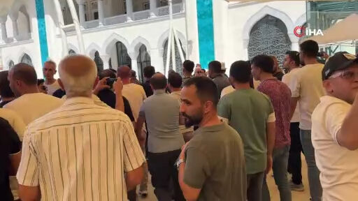 Aydemir Akbaş'ın cenazesinde İbrahim Tatlıses izdihamı - 5. Resim