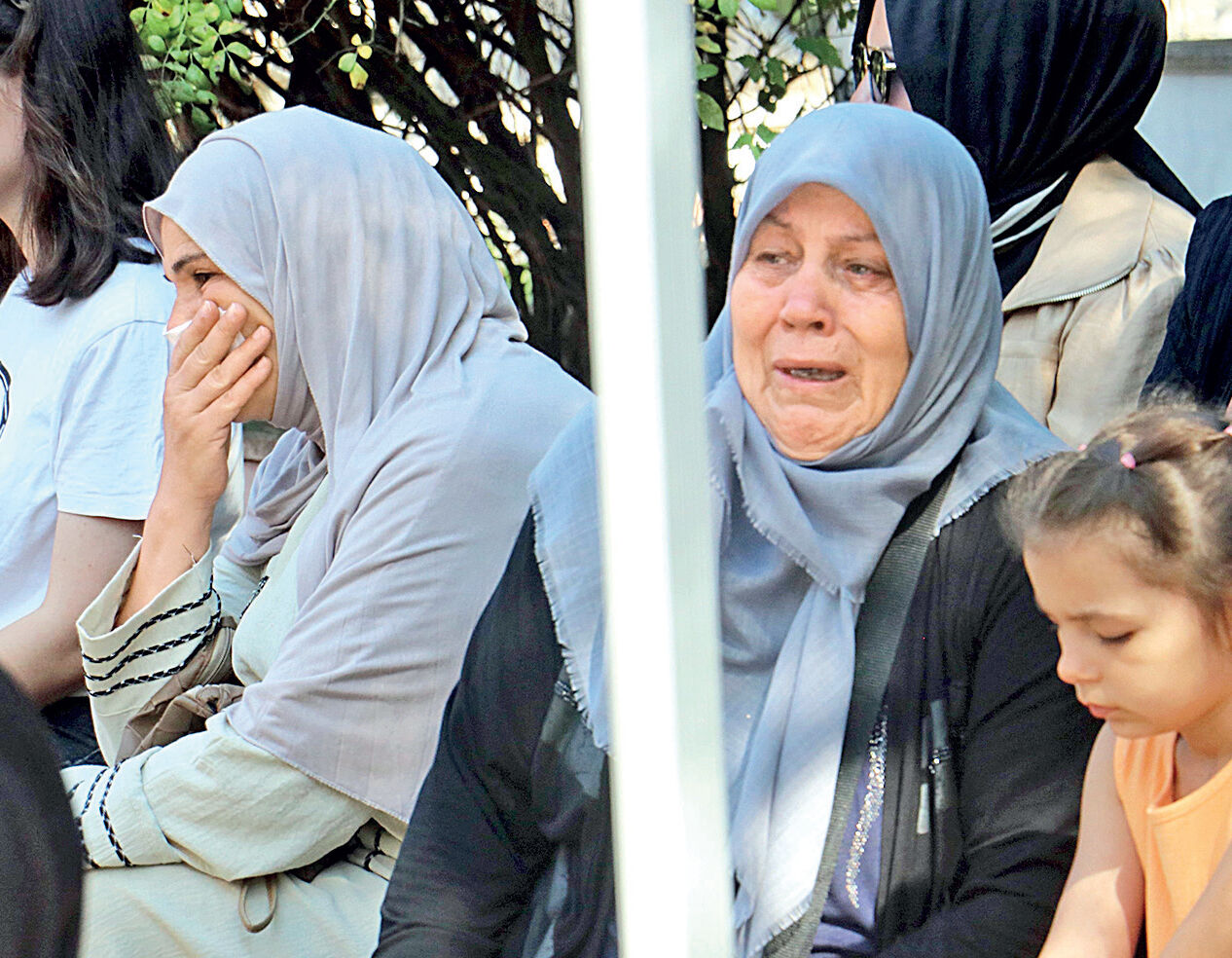 Bu acı 25 yıldır dinmiyor! Gölcük depreminin üstünden çeyrek asır geçti - 1. Resim