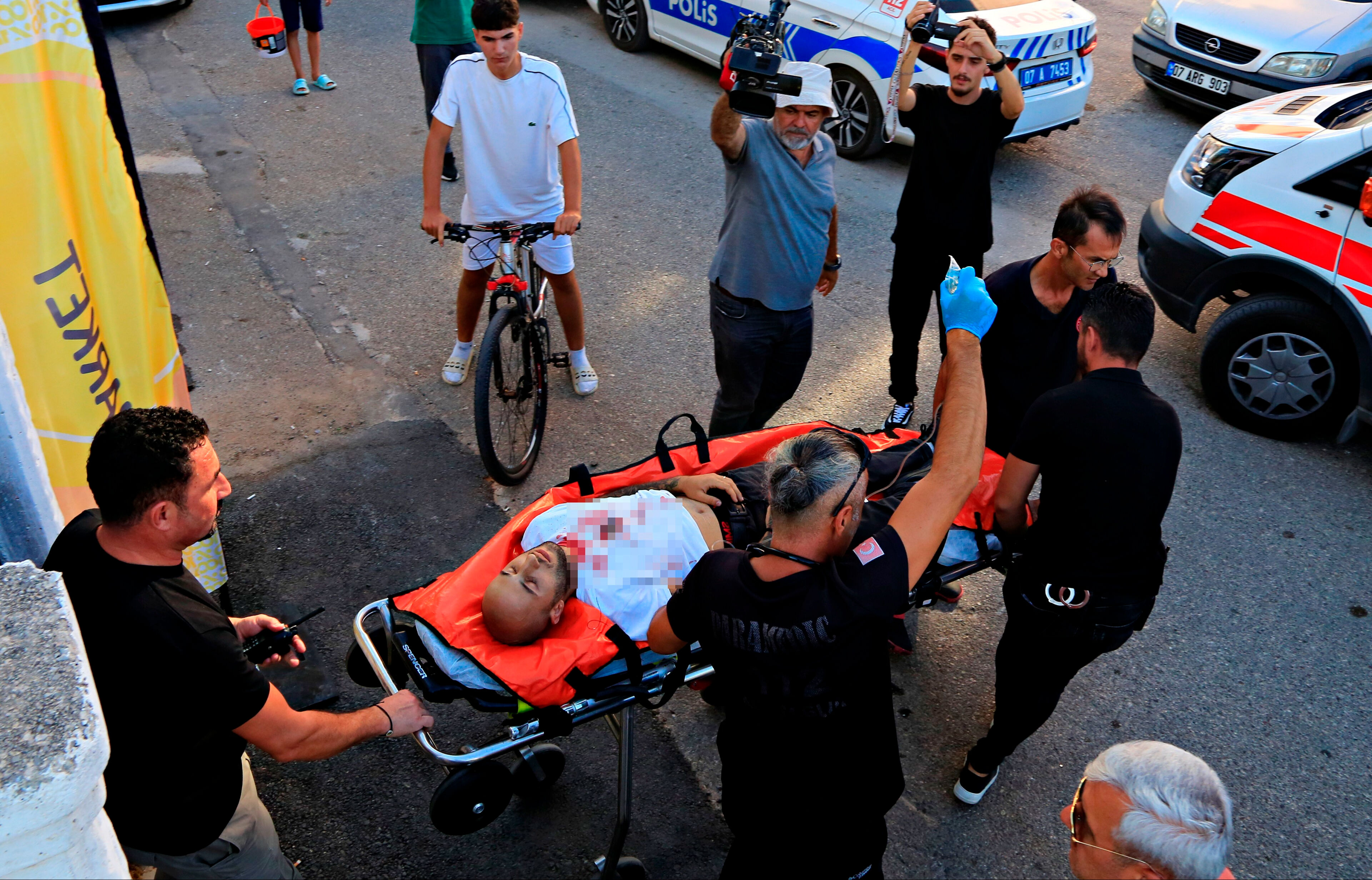 Evini bastığı kızı bulamayınca kendini vurdu! 'Saplantılı aşık' dehşeti - 2. Resim