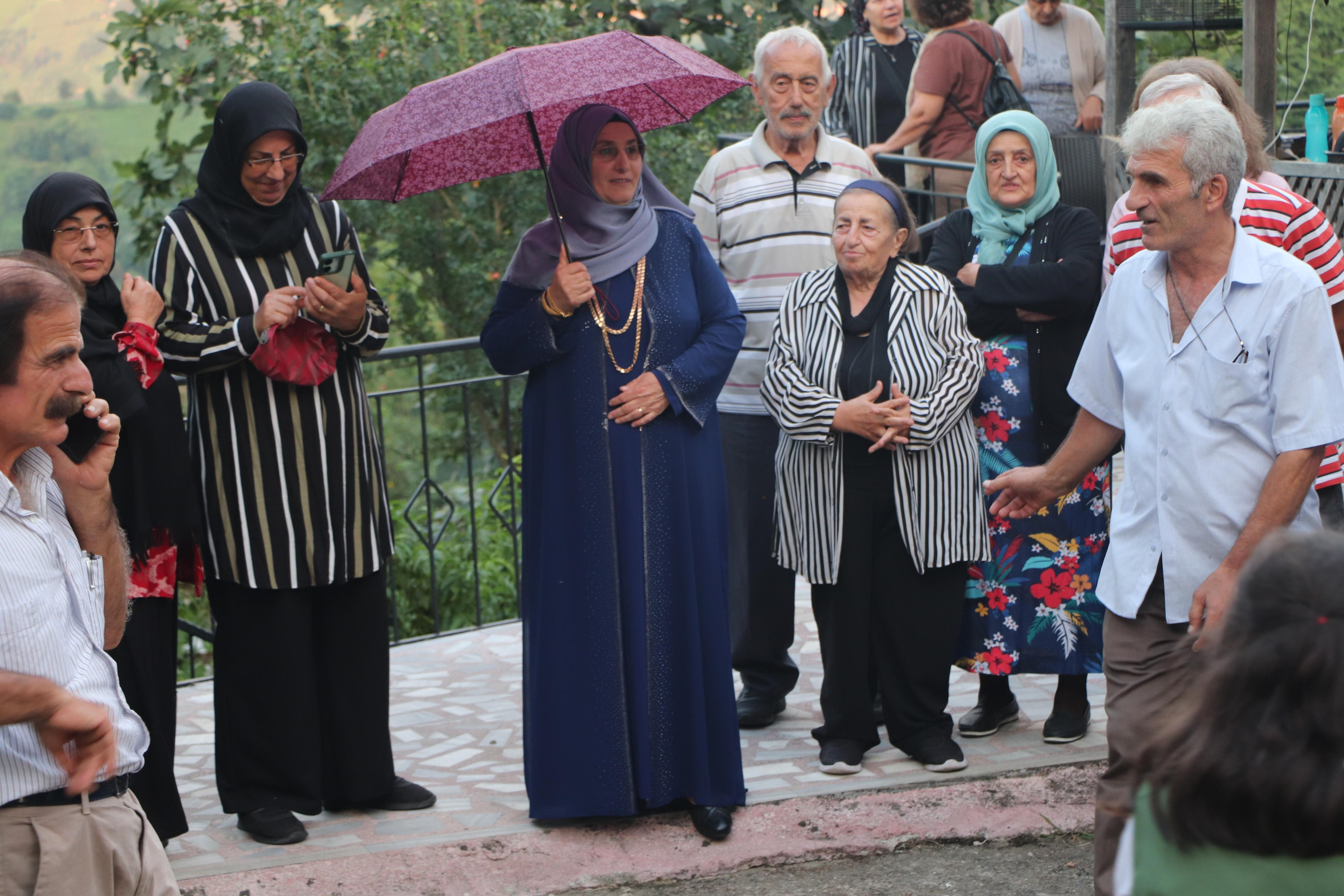 Kaçarak evlenmişlerdi! 36 yıl önce verdiği sözünü tuttu Kaçarak evlenmişlerdi! 36 yıl önce verdiği sözünü tuttu - 3. Resim