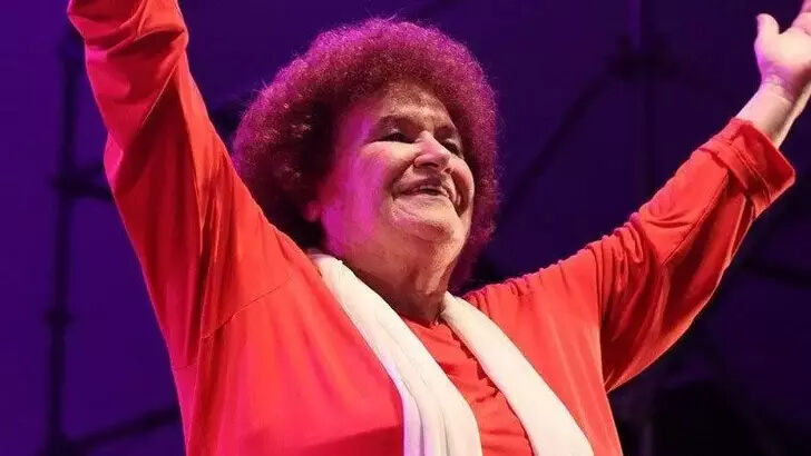 Selda Bağcan'ın konser prova tarzı olay oldu! Yorum yağdı - 1. Resim