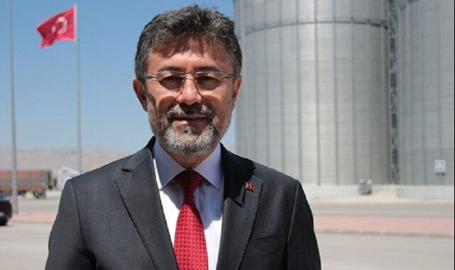 Türkiye çapındaki yangınlarla mücadele eden Tarım ve Orman Bakanı İbrahim Yumaklı kimdir? - 2. Resim