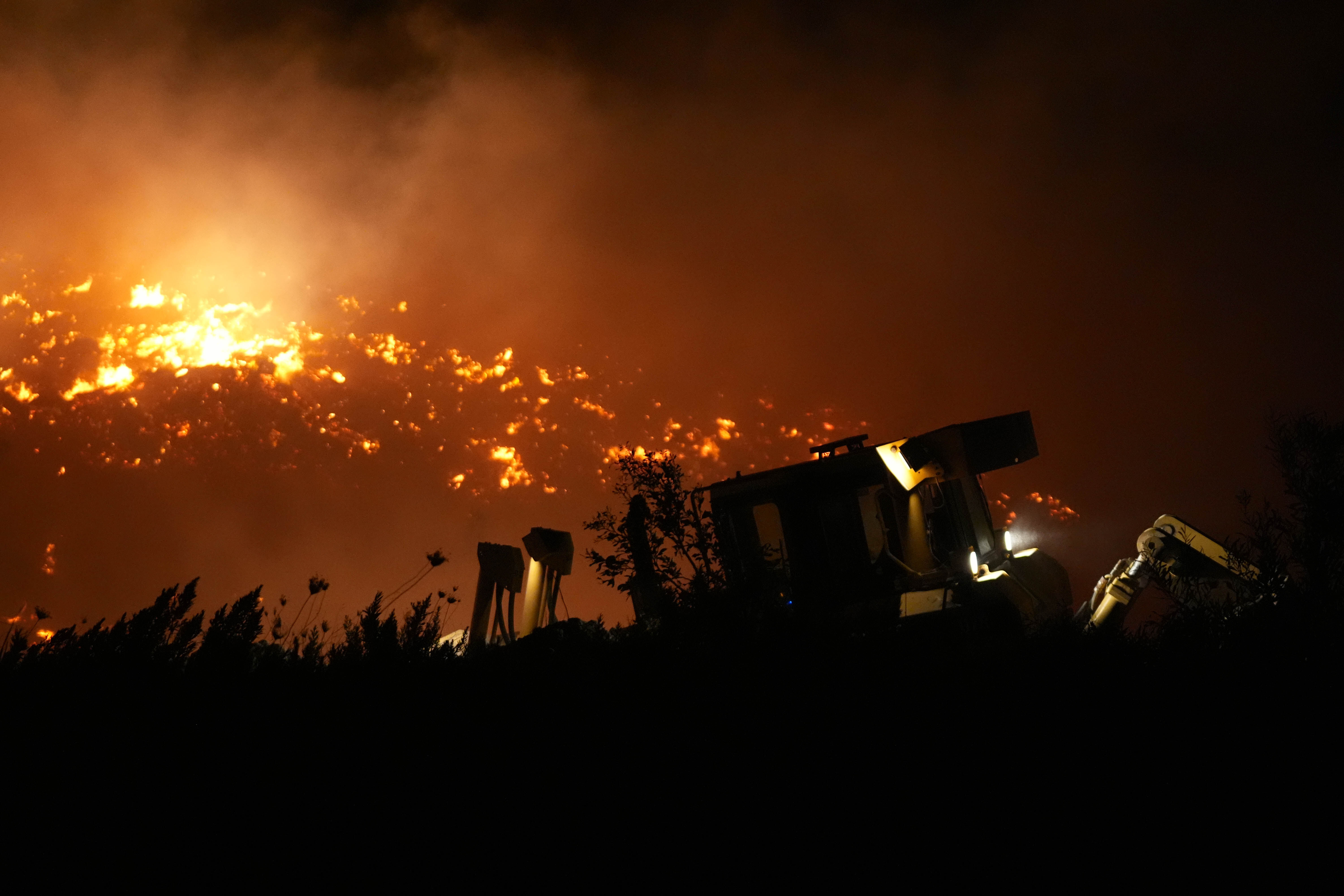 Türkiye kabusu yaşıyor!  İşte yangınlarda son durum... - 1. Resim