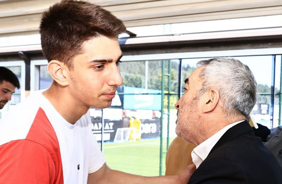 Giovanni Van Bronckhorst kararını verdi! Beşiktaş'ta tam 5 futbolcu yolcu - 7. Resim