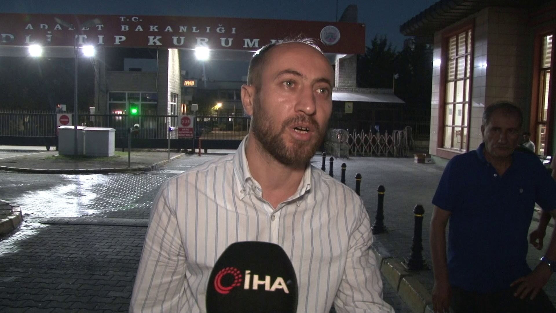 İstanbul'da sahipsiz sokak köpeği vahşeti! Engelli adamı paramparça ettiler İstanbul'da sahipsiz sokak köpeği vahşeti! Engelli adamı paramparça ettiler - 3. Resim