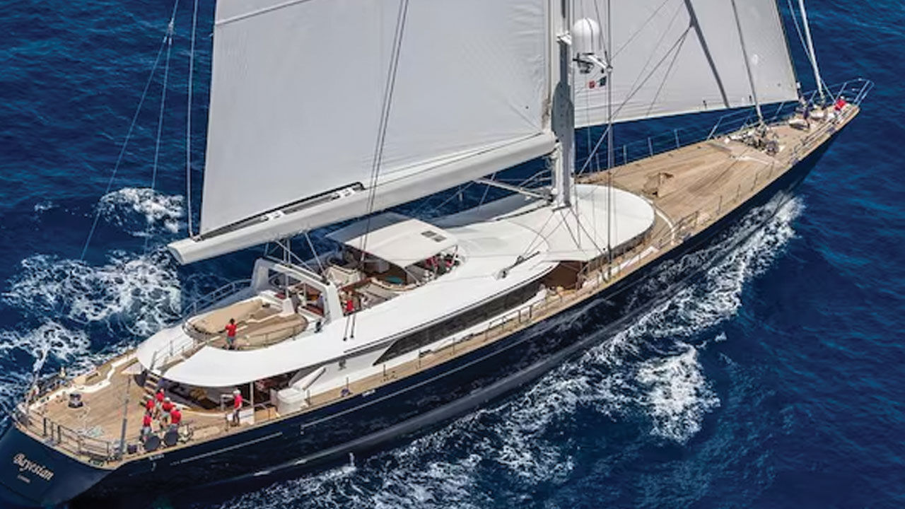 İtalya'nın Palermo açıklarında İngiliz bayraklı yelkenli battı! Çok sayıda kayıp var - 1. Resim