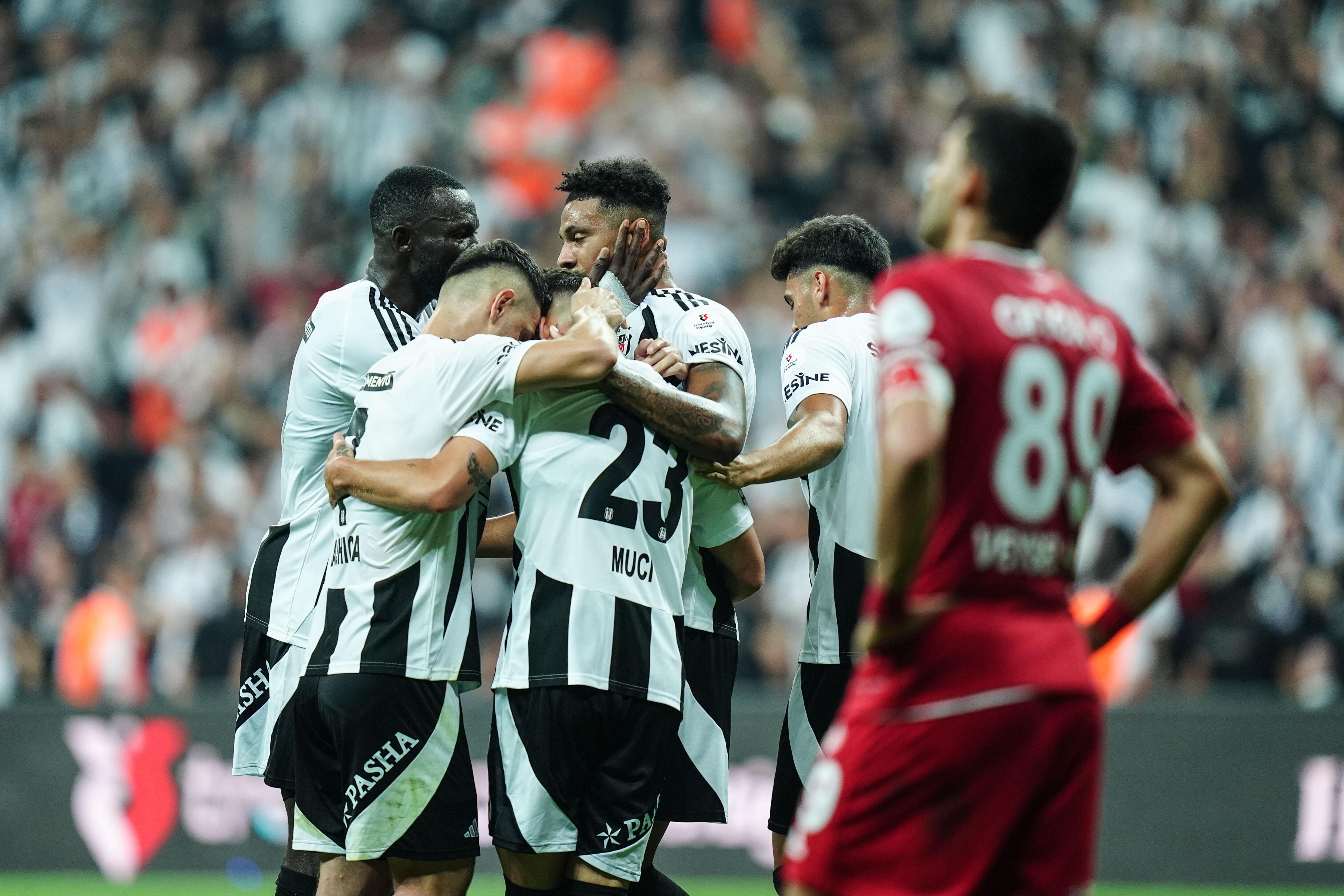Kartal neşe dolu! Antalya'yı yıktı, ligde 2'de 2 yaptı - 2. Resim