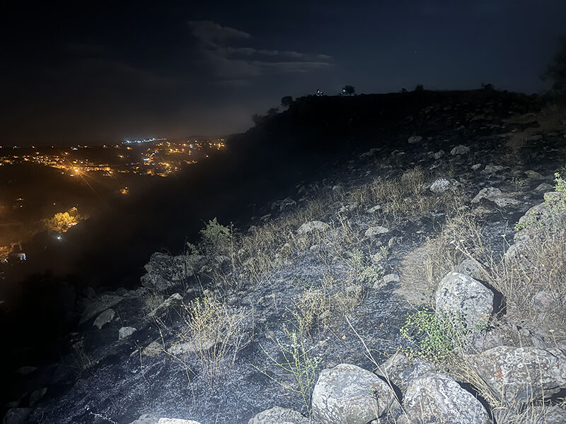 Kayseri'de sıcak saatler! Havai fişek yangın çıkardı, 50 dekar alan kül oldu - 3. Resim