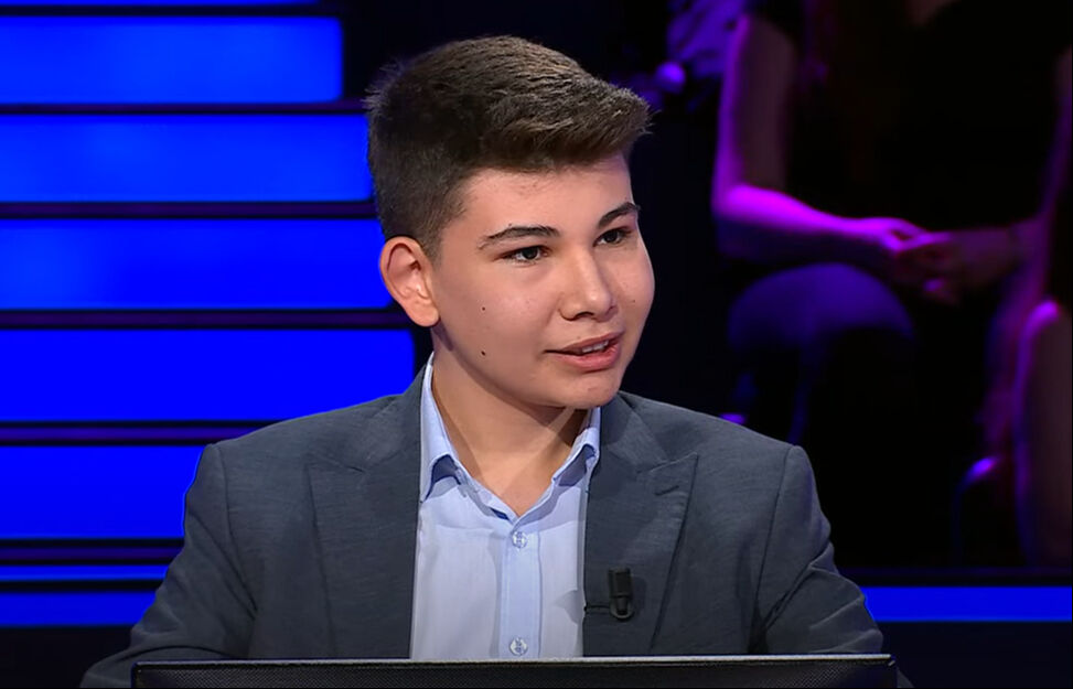 Kim Milyoner Olmak İster'e 16 yaşındaki genç çıktı! Hikayesi ağızları açık bıraktı - 4. Resim