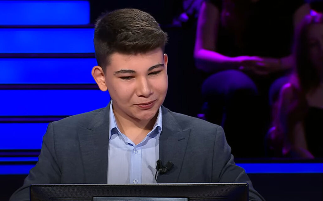 Kim Milyoner Olmak İster'e 16 yaşındaki genç çıktı! Hikayesi ağızları açık bıraktı - 2. Resim