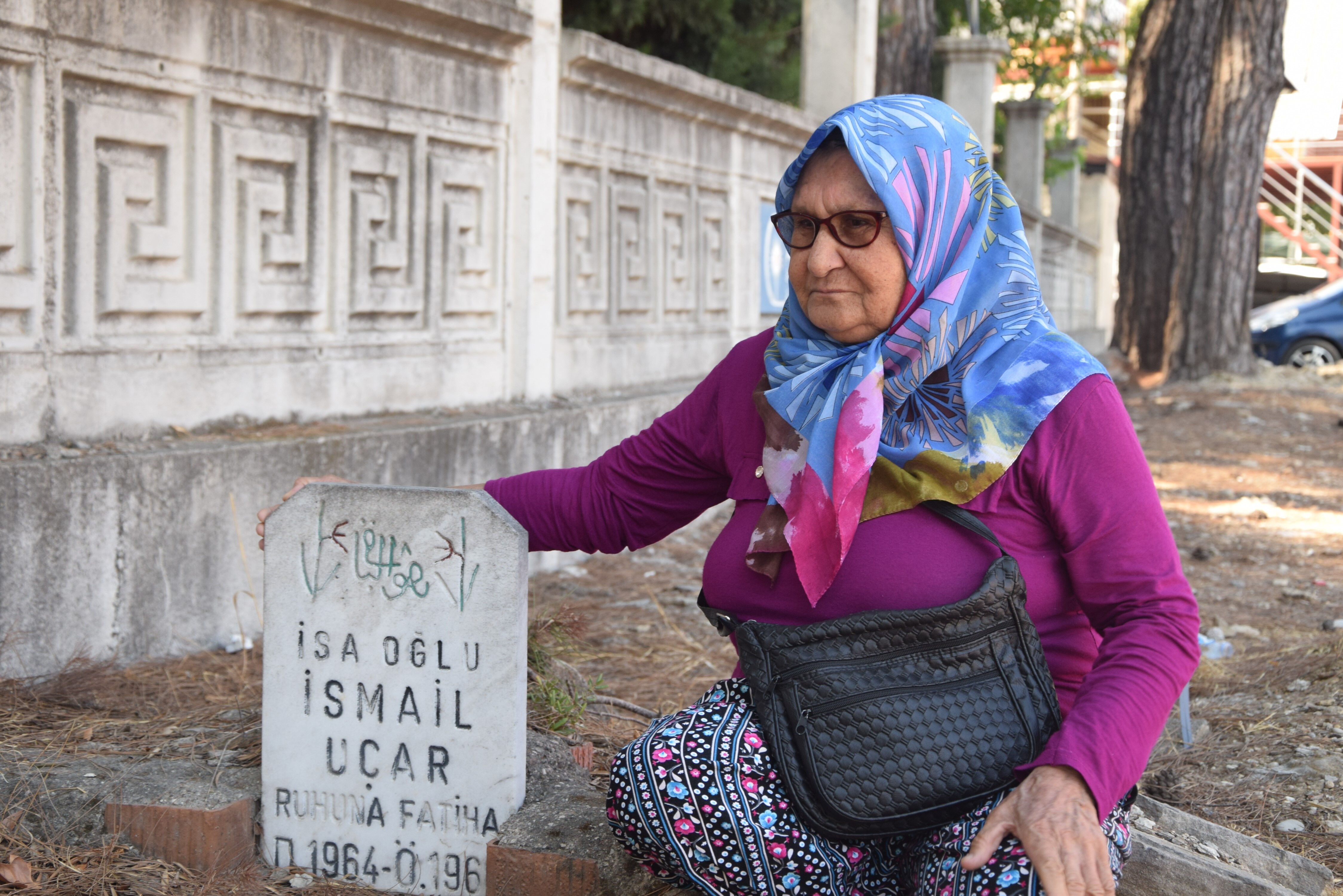 Sahipsiz çocuk mezarının yakınları bulundu! Antalya'daki gizemin altından göz yaşartan dram çıktı - 3. Resim