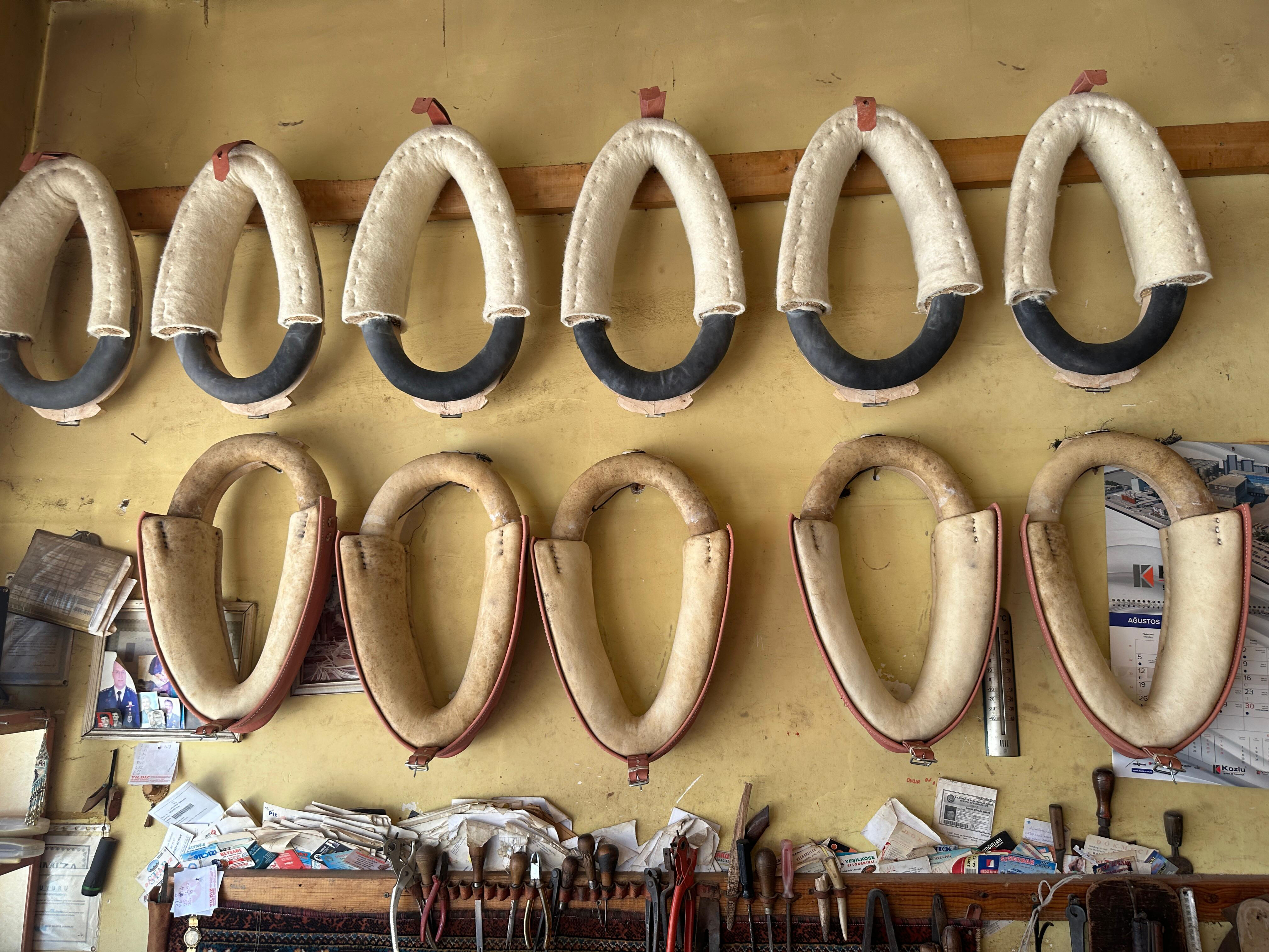 Unutulan meslek saraçlık! Tokatlı usta 47 yıldır yaptığı hamutlarla baba mesleğini yaşatıyor - 2. Resim