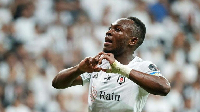 Beşiktaş'ın yıldızı ayrılık kararı aldı! Giovanni van Bronckhorst satış listesine koymuştu... Beşiktaş'ın yıldızı ayrılık kararı aldı! Giovanni van Bronckhorst satış listesine koymuştu... - 5. Resim