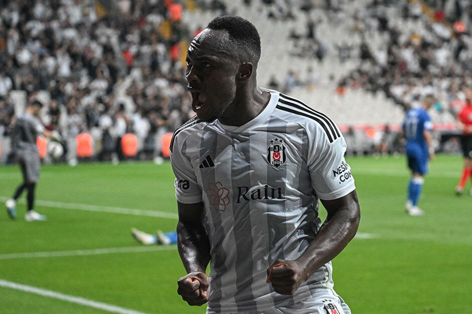 Boğaz’ın sahibi geri döndü! Beşiktaş yıllar sonra özlenen şampiyonluk havasını yakaladı - 8. Resim