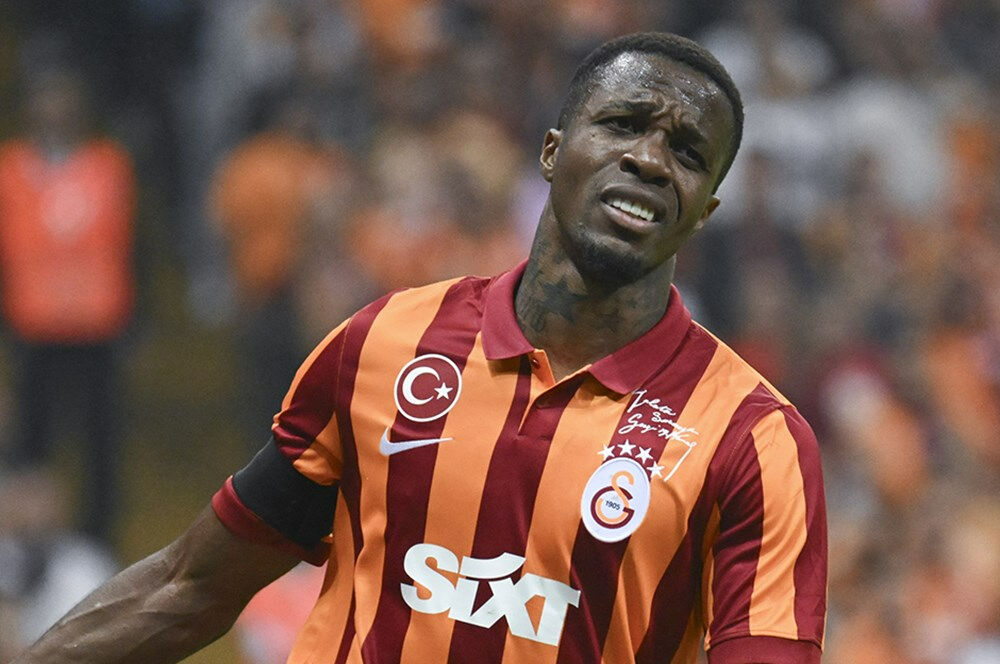 Galatasaray'ın yıldızı Wilfried Zaha herkesi şaşırttı! İngiliz ekipleri neden vazgeçti? Galatasaray'ın yıldızı Wilfried Zaha herkesi şaşırttı! İngiliz ekipleri neden vazgeçti? - 3. Resim