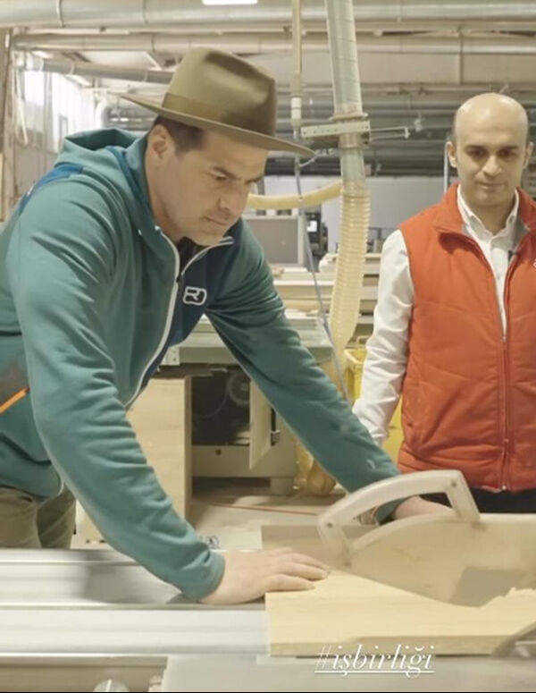 Gamze Özçelik’ten eşi Reshad Strik’e övgü dolu sözler! Hayranları yorumsuz bırakmadı - 5. Resim