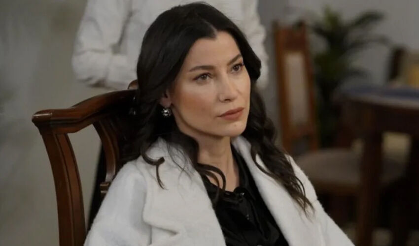 Kızılcık Şerbeti’ne veda etmişti! Müjde Uzman sürpriz diziyle dönüyor Kızılcık Şerbeti’ne veda etmişti! Müjde Uzman sürpriz diziyle dönüyor - 1. Resim