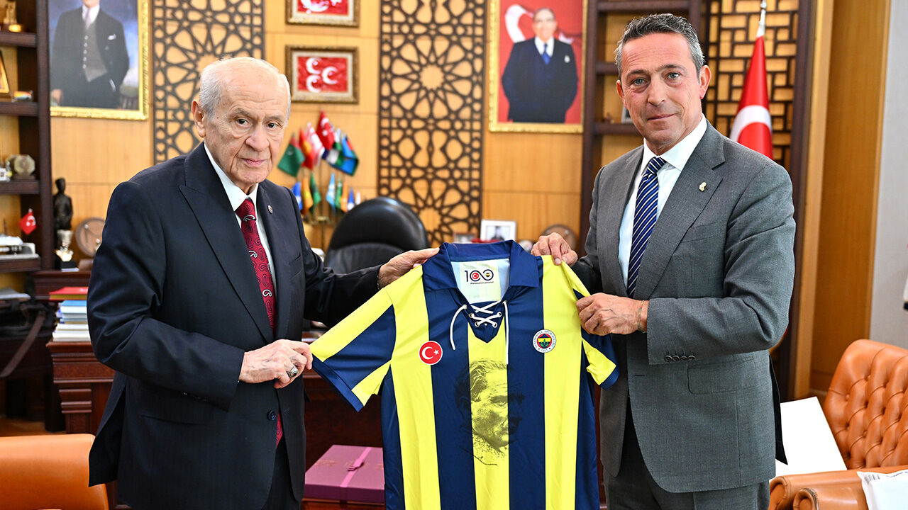 O fotoğrafının gündeme gelmesinin ardından... Bahçeli'den 