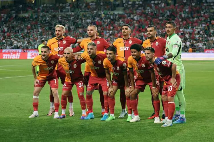 Şampiyonlar Ligi play-off aşamasındaki en değerli takımlar belli oldu! Galatasaray sürpriz yaptı Şampiyonlar Ligi play-off aşamasındaki en değerli takımlar belli oldu! Galatasaray sürpriz yaptı - 16. Resim