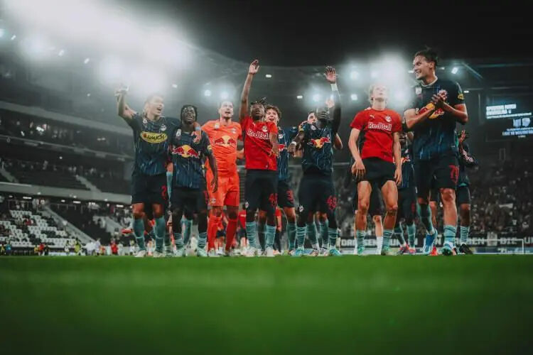 Şampiyonlar Ligi play-off aşamasındaki en değerli takımlar belli oldu! Galatasaray sürpriz yaptı Şampiyonlar Ligi play-off aşamasındaki en değerli takımlar belli oldu! Galatasaray sürpriz yaptı - 15. Resim