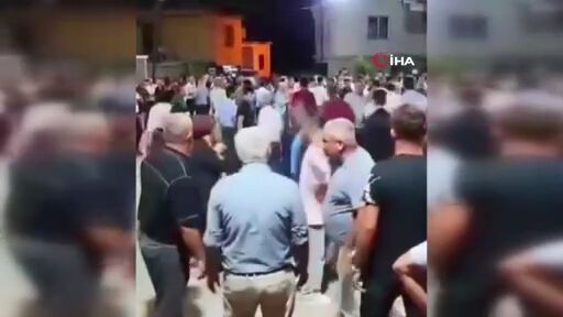 Hatay'daki bir düğünde halay başı olma tartışması kavgaya dönüştü - 2. Resim