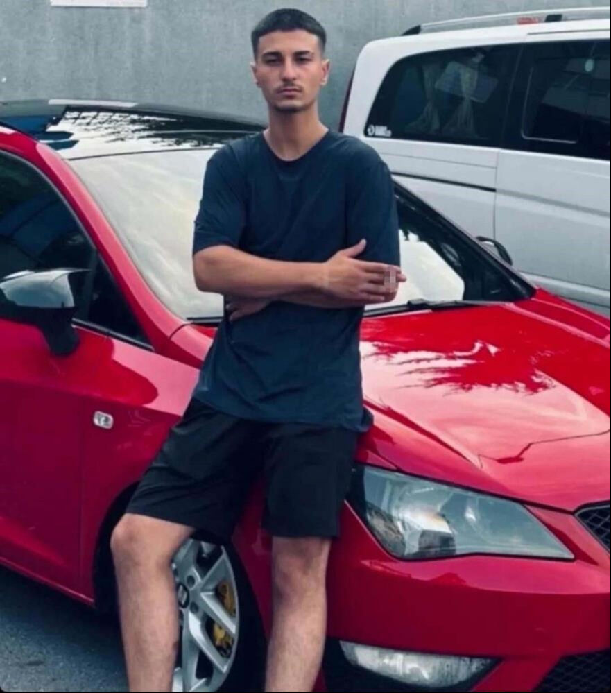 İstanbul'da kan donduran d&uuml;ello! 16 yaşındaki Emir Ko&ccedil;han paylaştığı fotoğraf i&ccedil;in &ouml;ld&uuml;r&uuml;ld&uuml; - 3. Resim