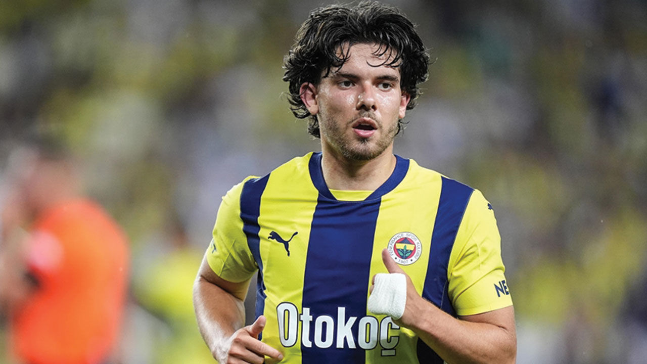 Manchester United, Ferdi Kadıoğlu için kararını verdi! Fenerbahçe, Brighton'ın teklifi sonrası beklemeye geçti - 2. Resim