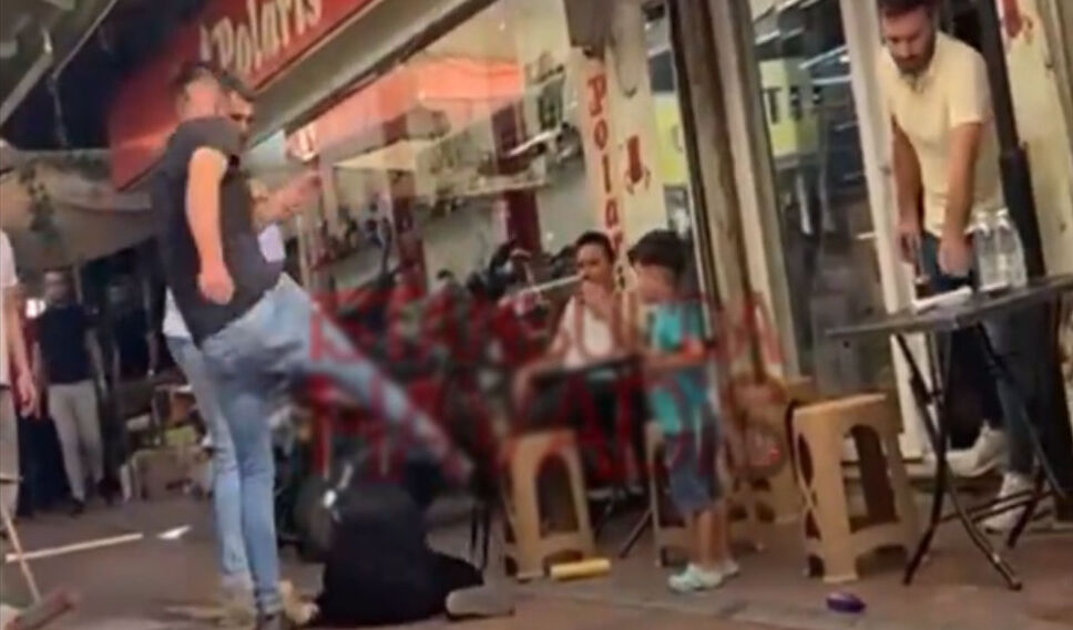 Manisa'da sokak ortasında vahşet! Hamile kadını linç etti - 1. Resim