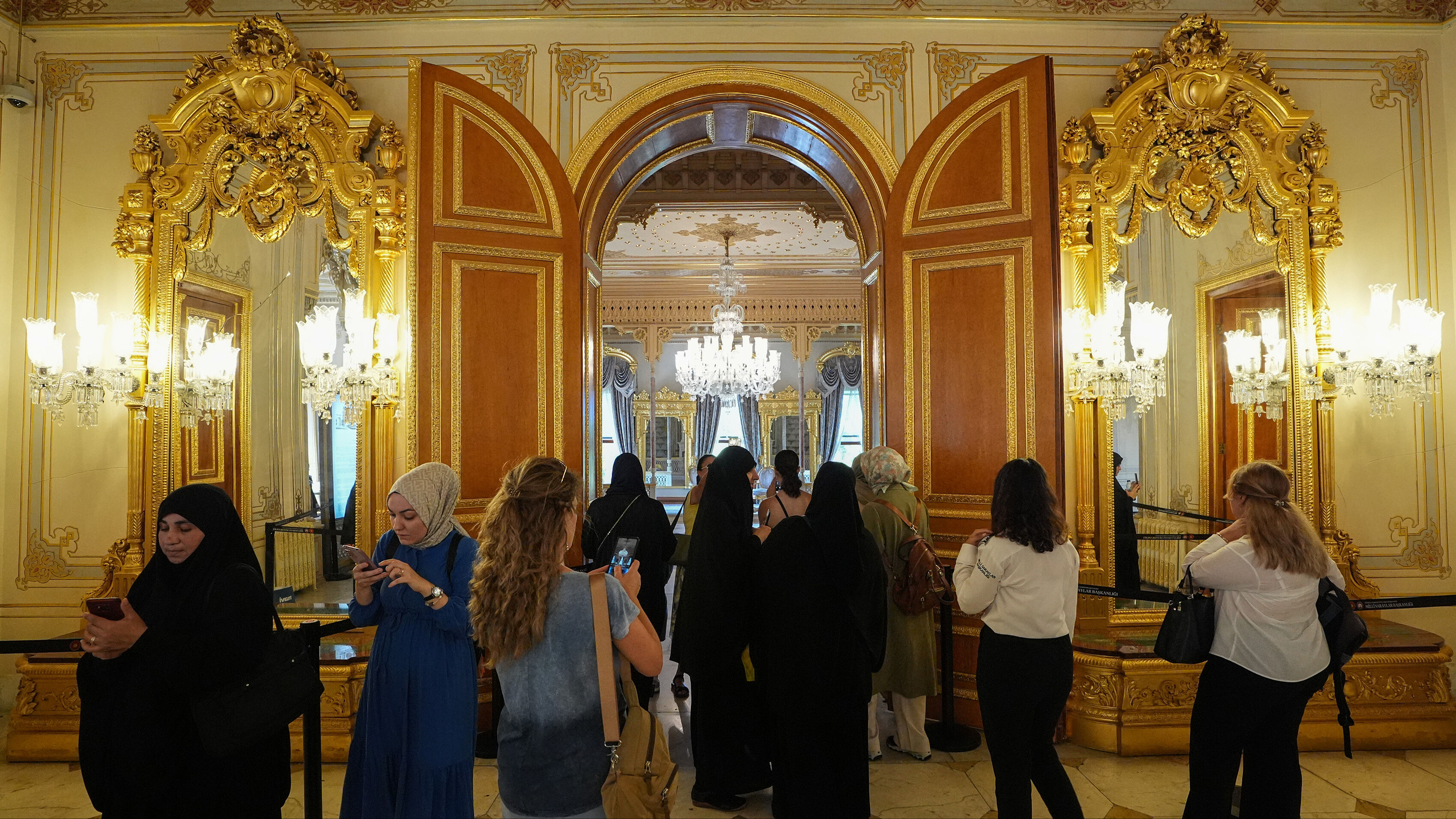 Yıldız Sarayı 1 ayda başka müzelerin 1 yıllık ziyaretçi sayısını geçti, 1 Eylül son tarih! - 3. Resim