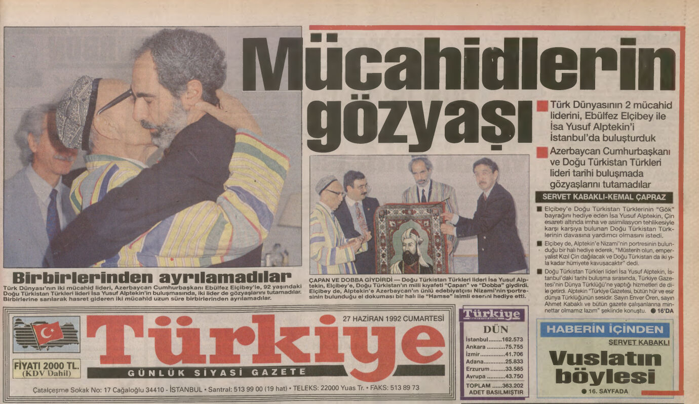Azerbaycan'ın ikinci Cumhurbaşkanı Ebulfez Elçibey ile İsa Yusuf Alptekin'in buluşması böyle tarihe geçti - 1. Resim