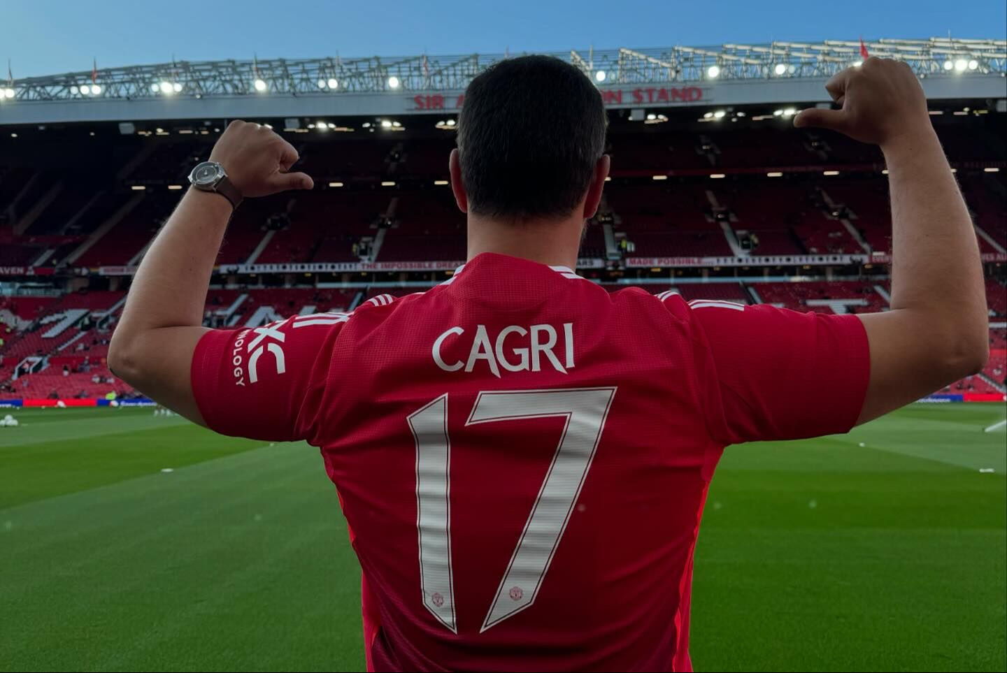 Çağrı Şensoy Manchester United için kamera karşısına geçti! - 4. Resim