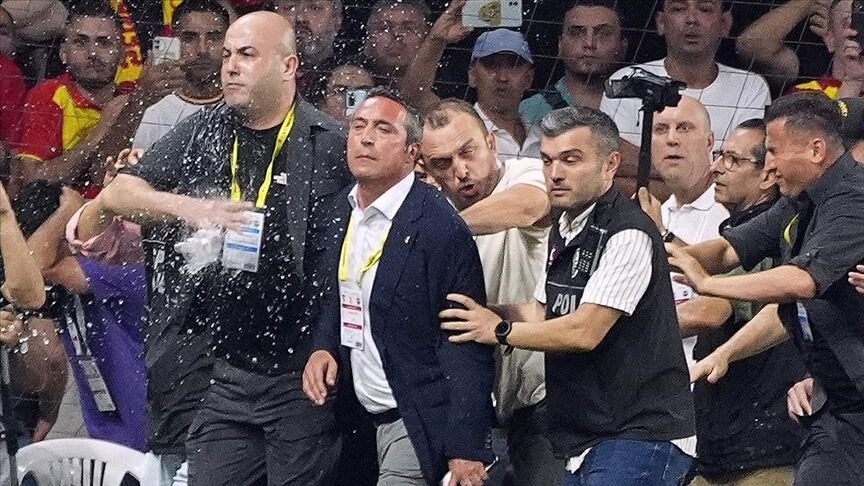 Fenerbahçe Başkanı Ali Koç ve Koç'a saldıran Fatih Özkan'ın cezaları belli oldu - 3. Resim