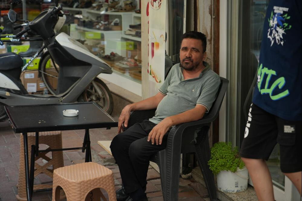 Manisa'daki dayak olayında büyük tepki çekmişti... Müdahale edememesinin nedeni herkesi üzdü - 1. Resim