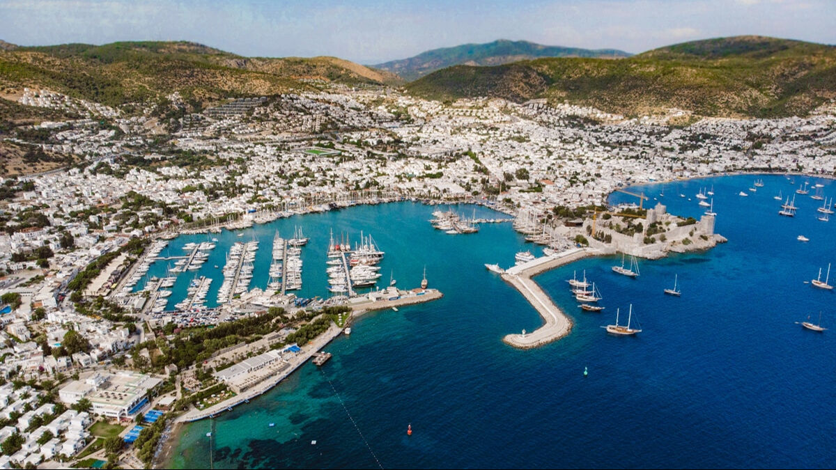 Bodrum'da şalgamın 100 TL'ye, kokore&ccedil;in 3 bin 200 TL'ye satıldığı iddiası olay oldu - 1. Resim