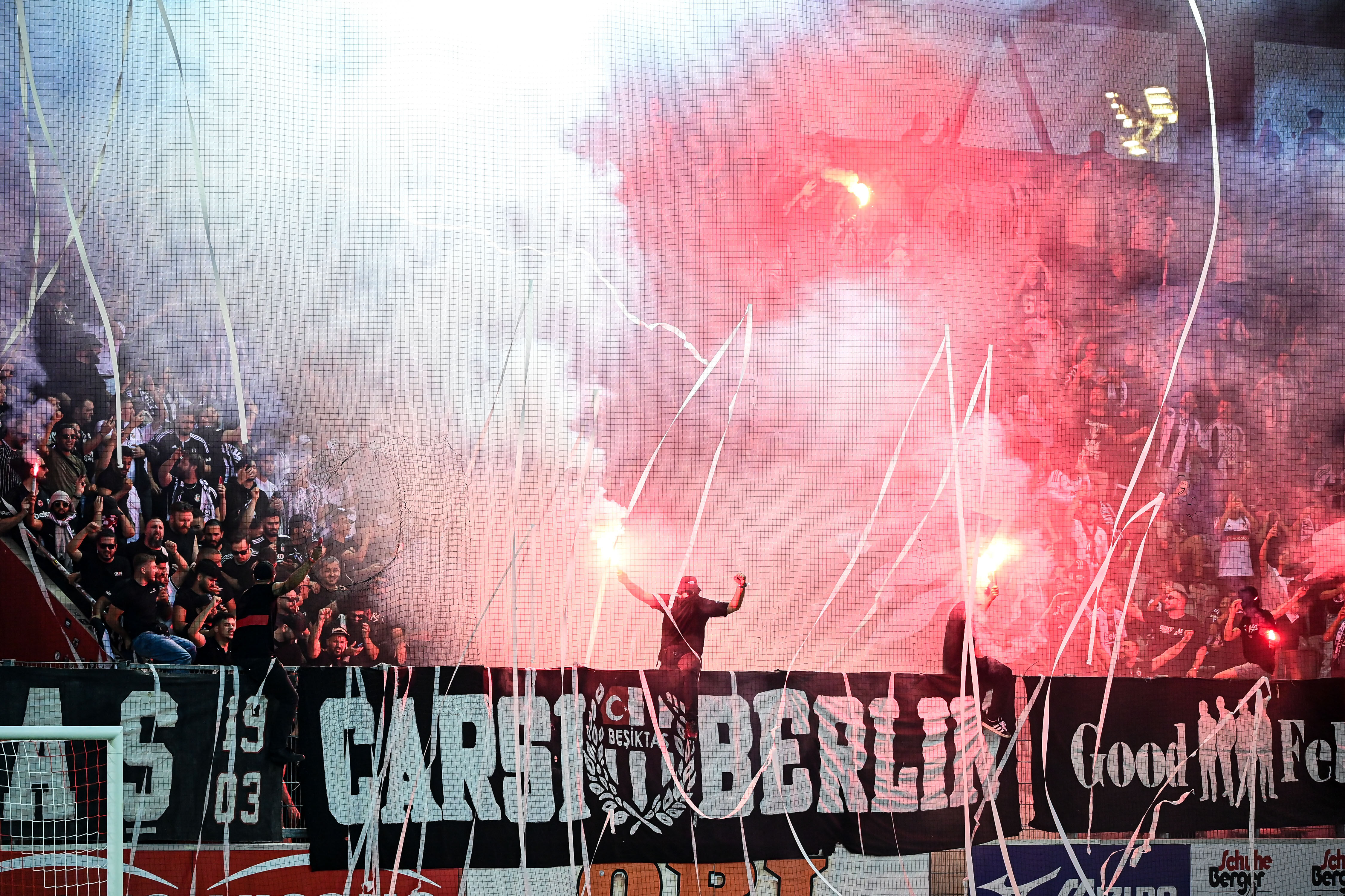 Kartal’a buruk son! Beşiktaş iki farkı yakaladığı Lugano karşısında galibiyeti kaçırdı Kartal’a buruk son! Beşiktaş iki farkı yakaladığı Lugano karşısında galibiyeti kaçırdı - 4. Resim