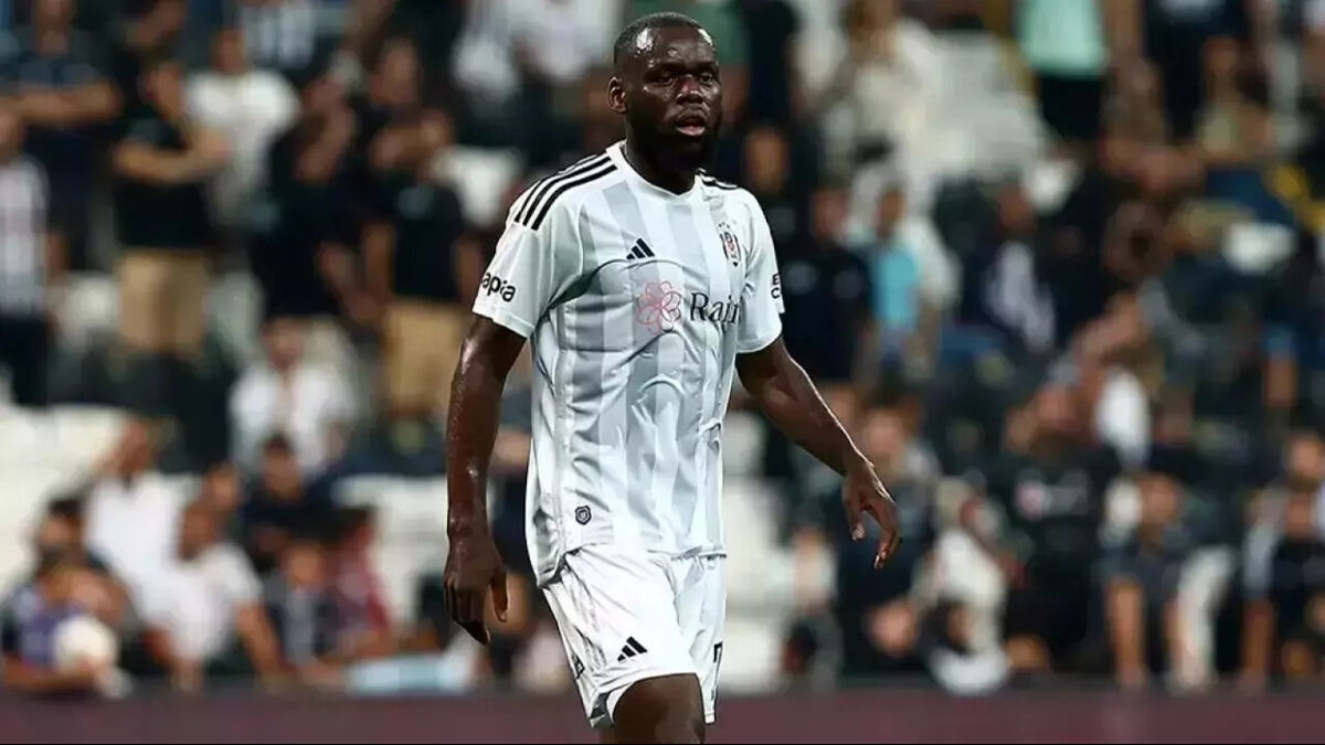 Kartal’a buruk son! Beşiktaş iki farkı yakaladığı Lugano karşısında galibiyeti kaçırdı Kartal’a buruk son! Beşiktaş iki farkı yakaladığı Lugano karşısında galibiyeti kaçırdı - 6. Resim