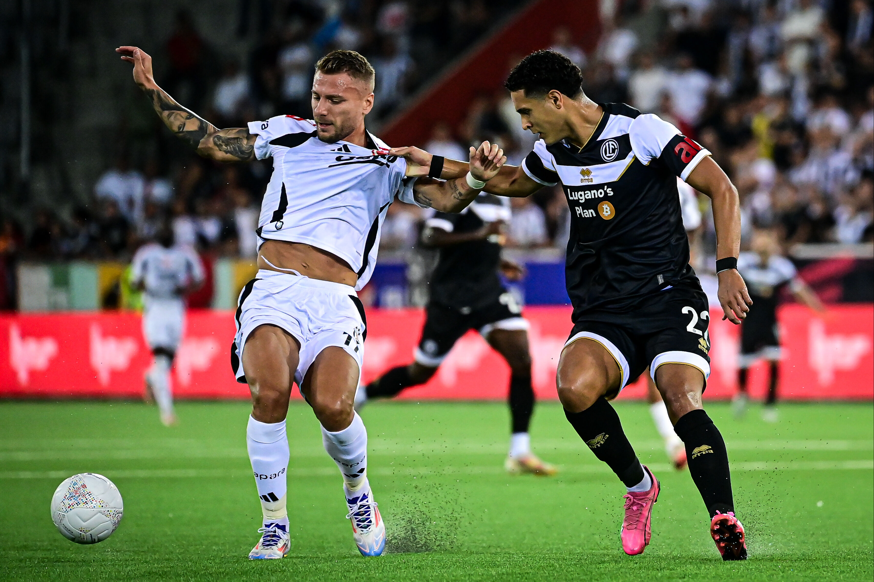 Kartal’a buruk son! Beşiktaş iki farkı yakaladığı Lugano karşısında galibiyeti kaçırdı Kartal’a buruk son! Beşiktaş iki farkı yakaladığı Lugano karşısında galibiyeti kaçırdı - 3. Resim