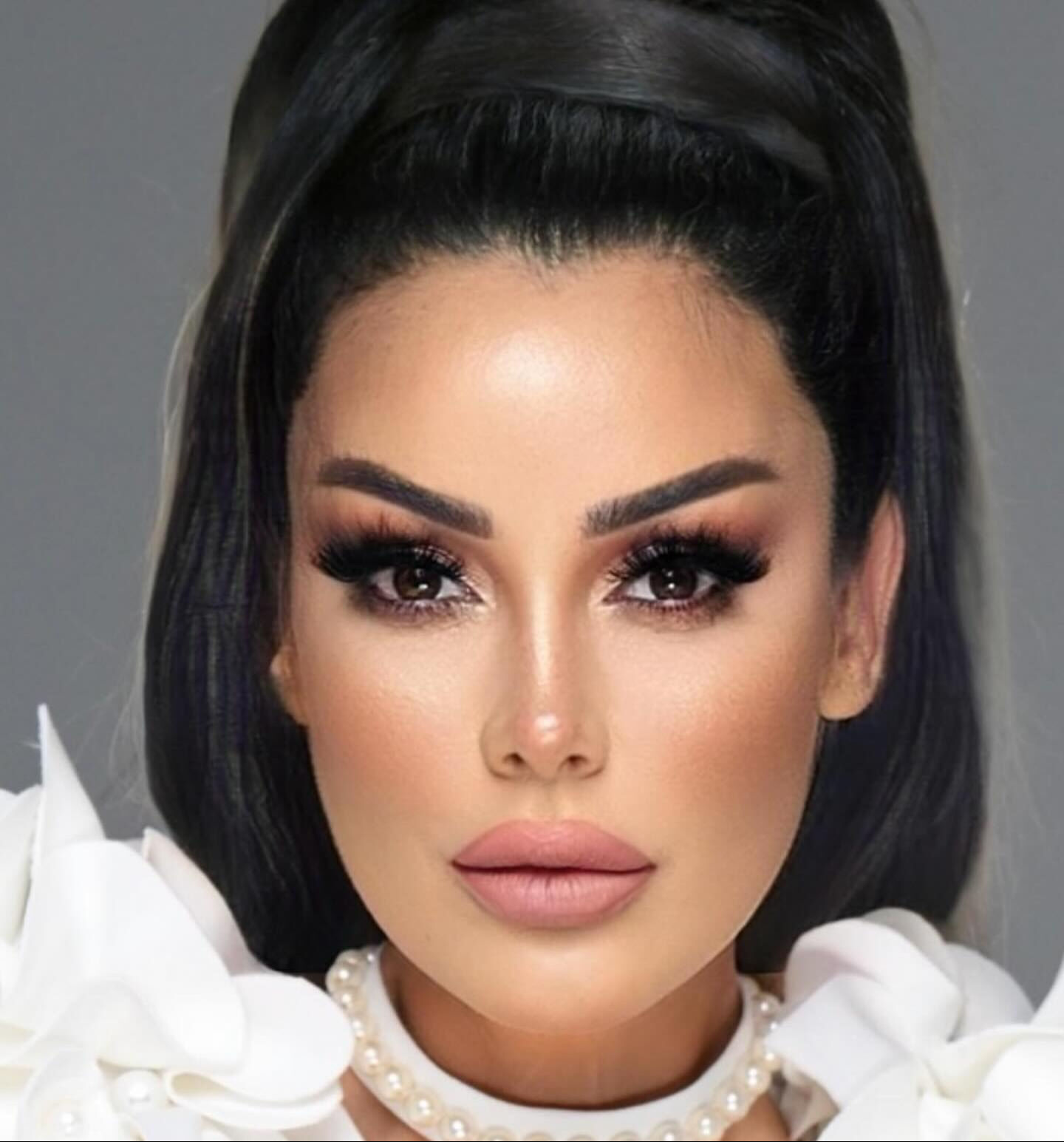 Petek Dinçöz imaj değiştirdi! Yeni hali Dilan Polat'a benzetildi - 3. Resim