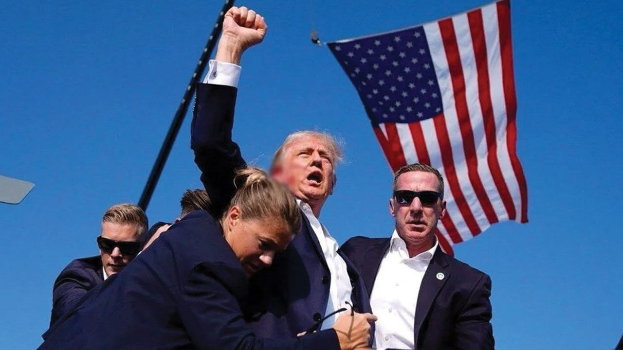 ABD Başkan adayı Trump'a suikast girişimi sırasında görevli Gizli Servis çalışanlarına ceza ABD Başkan adayı Trump'a suikast girişimi sırasında görevli Gizli Servis çalışanlarına ceza - 1. Resim