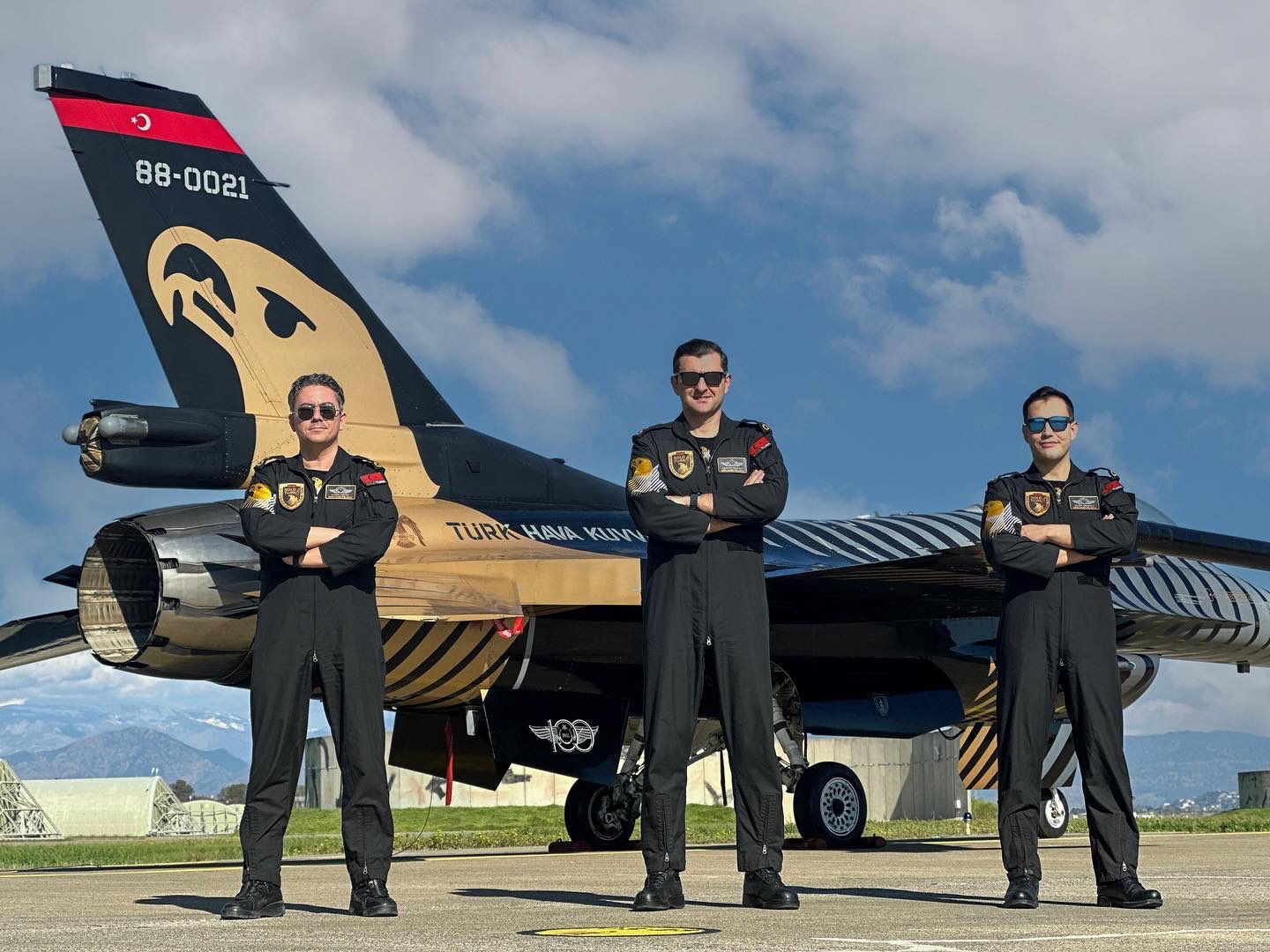 Bakanlık duyurdu... SOLOTÜRK ne zaman gösteri uçuşu yapacak? - 1. Resim