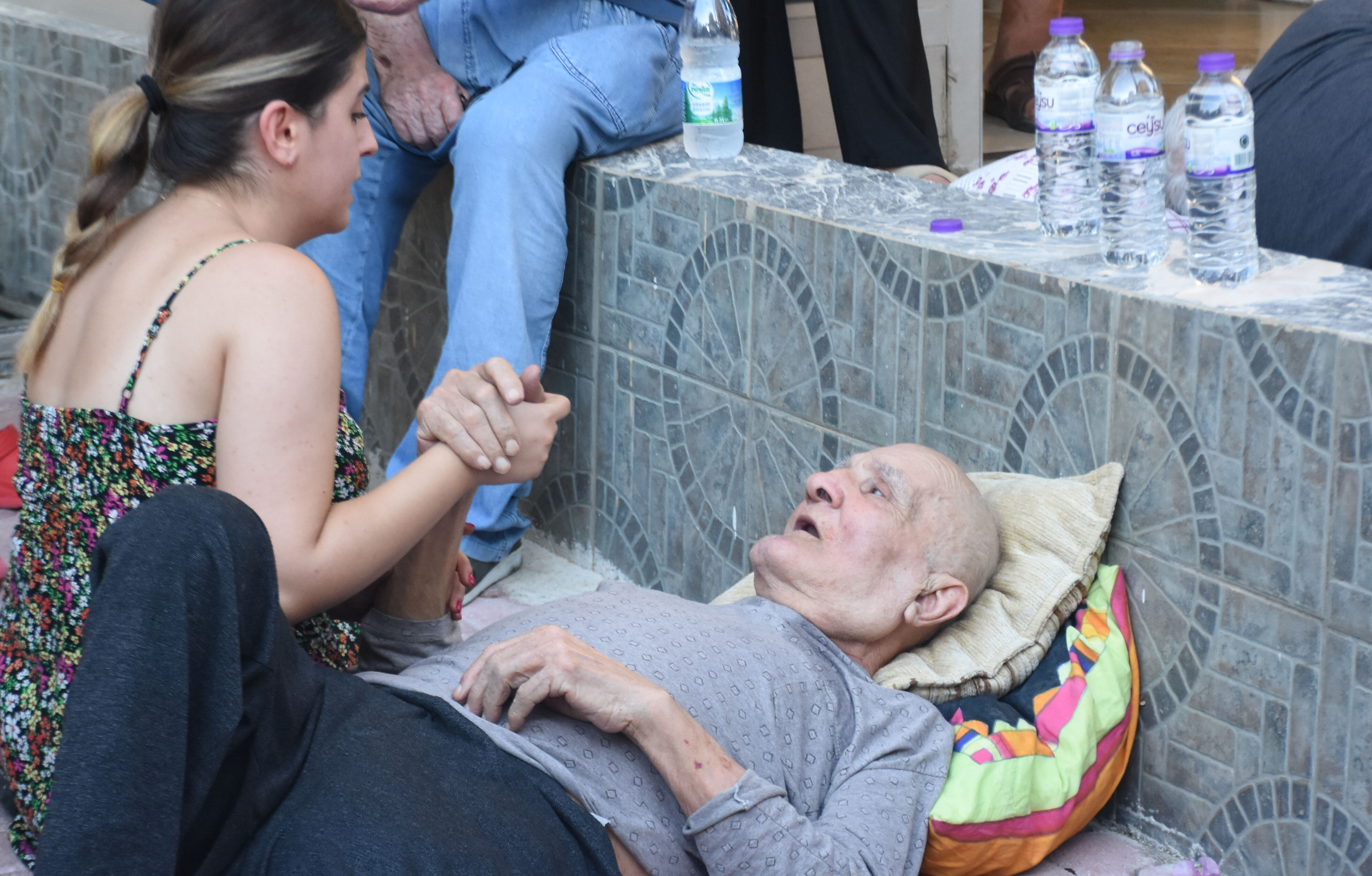 Huzurevinde çıkan yangında hastanelik olan 2 kişi hayatını kaybetti - 1. Resim