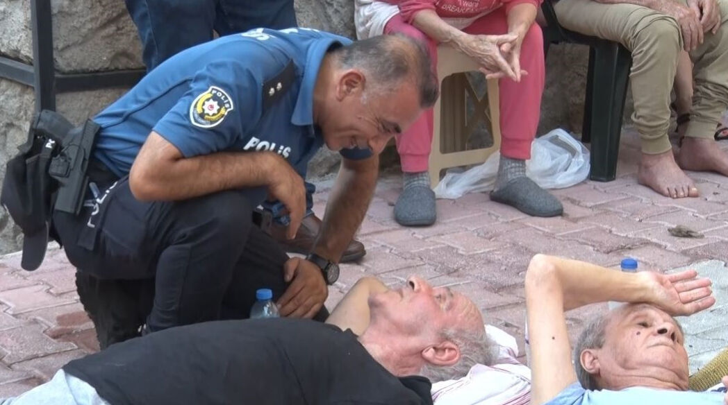 Huzurevinde çıkan yangında hastanelik olan 2 kişi hayatını kaybetti - 3. Resim