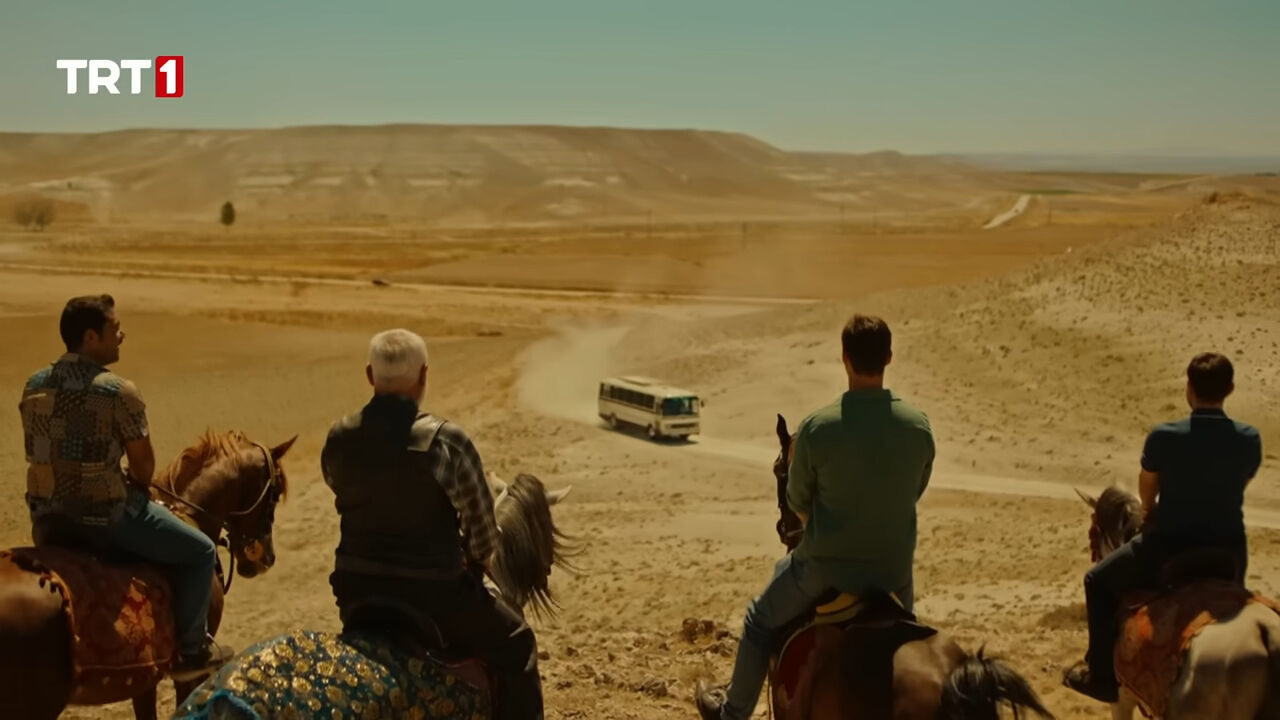 Sürpriz isim: Ünlü şarkıcı Gönül Dağı kadrosuna katıldı, görenler şaşırdı - 2. Resim